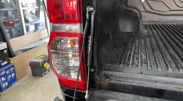 tailgate s1 Force 4WD Tailgate Assist